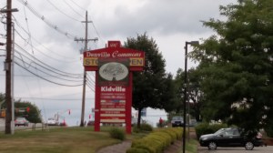 Denville Commons shopping center - Denville, NJ. August 10, 2015. Credit: Harvey Chimoff.